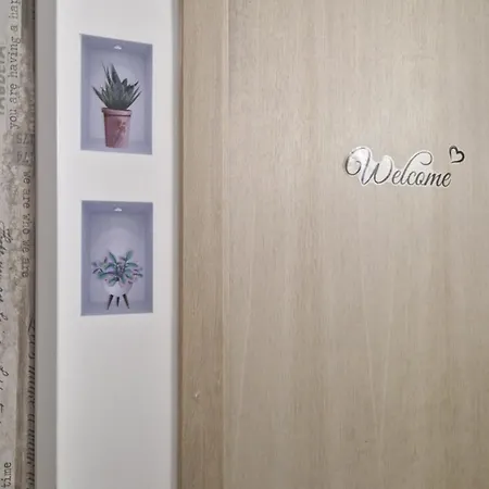 A Casa Di Delia - Stazione Fidene בית אירוח *